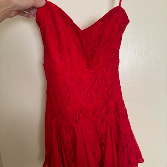 Selfie Leslie Juneth Godet Hem Dress Red - Picture 4 of 6